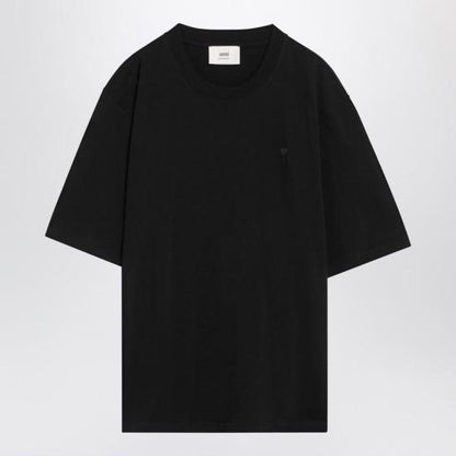 Short-sleeved t-shirt