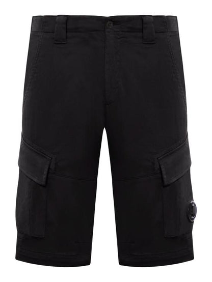 Short pants