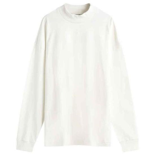 Long -sleeved t -shirt