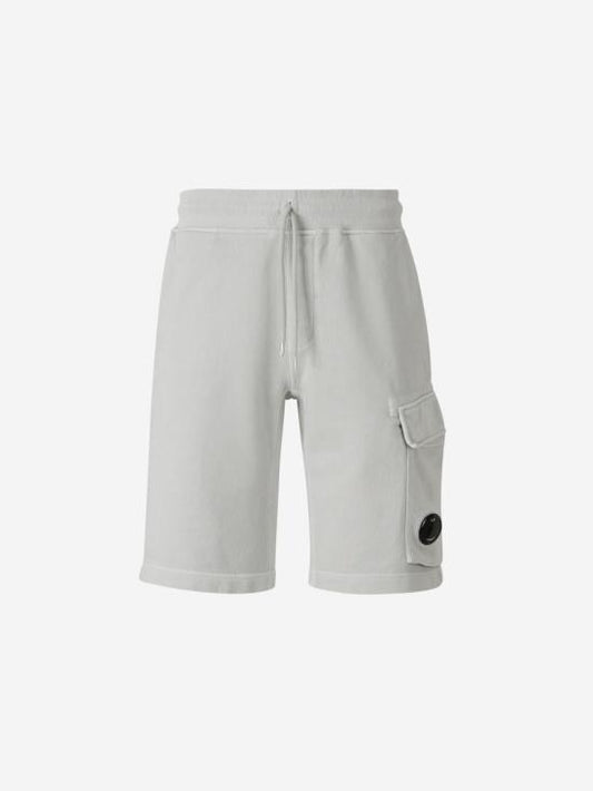 Short pants