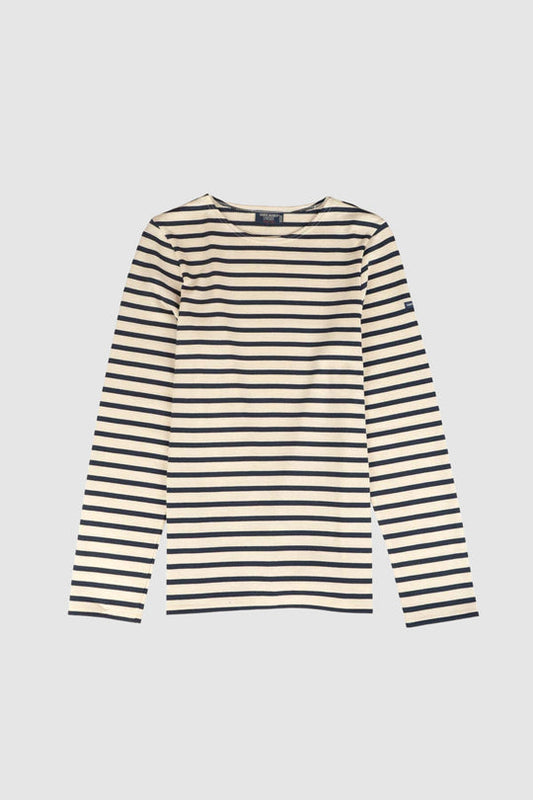 Long -sleeved t -shirt