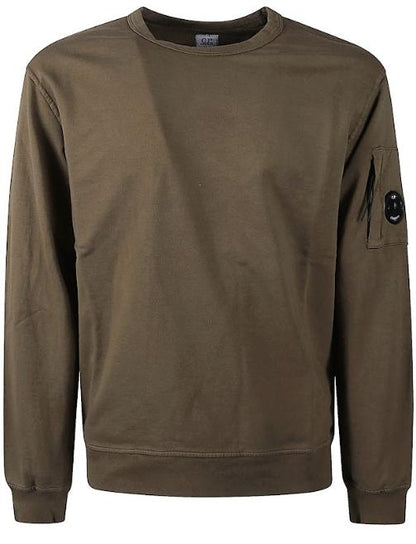 Long -sleeved t -shirt