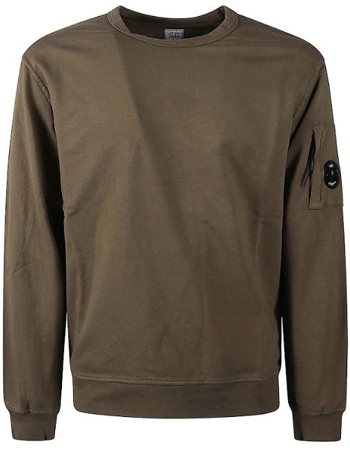 Long -sleeved t -shirt