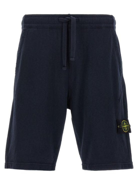 Short pants