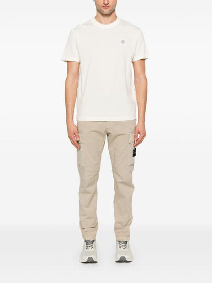 Short -sleeved t -shirt