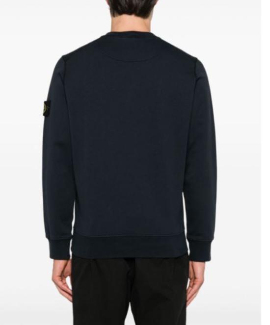 Long -sleeved t -shirt
