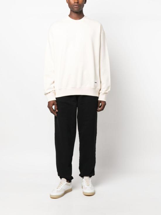 Long -sleeved t -shirt