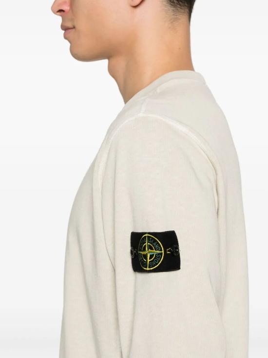 Long -sleeved t -shirt