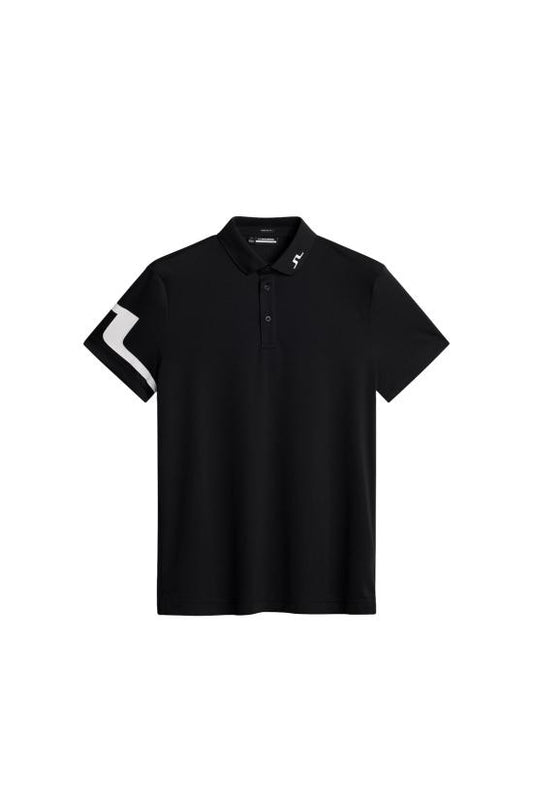 Short sleeve t -shirt