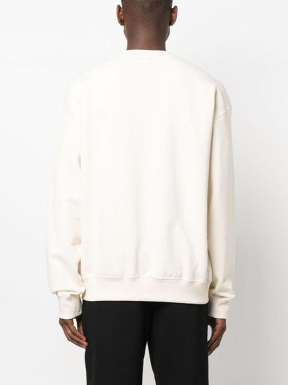Long -sleeved t -shirt