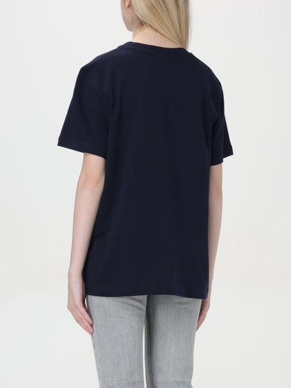 Short -sleeved t -shirt