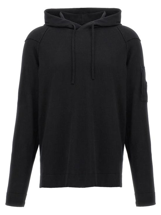 Hood t -shirt