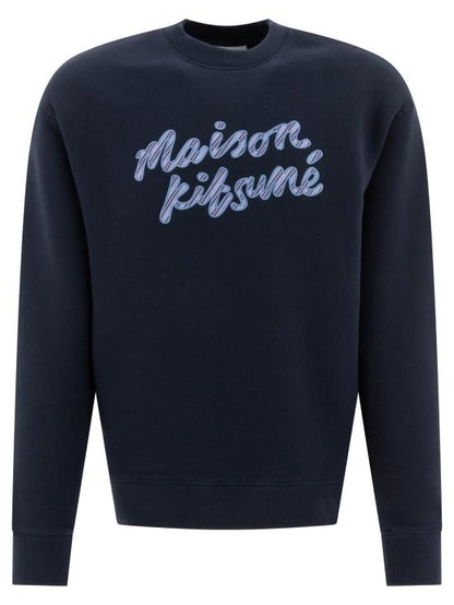 Long -sleeved t -shirt