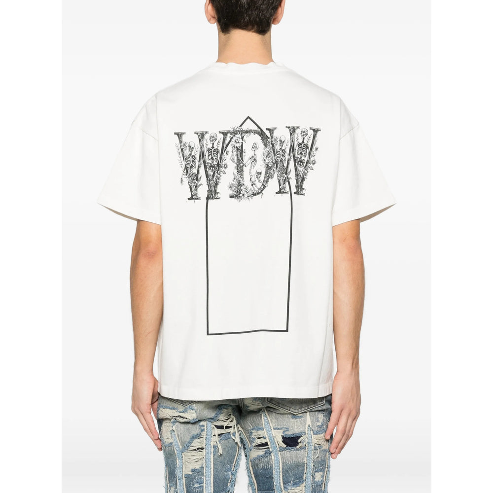 Sweater Who Decides War