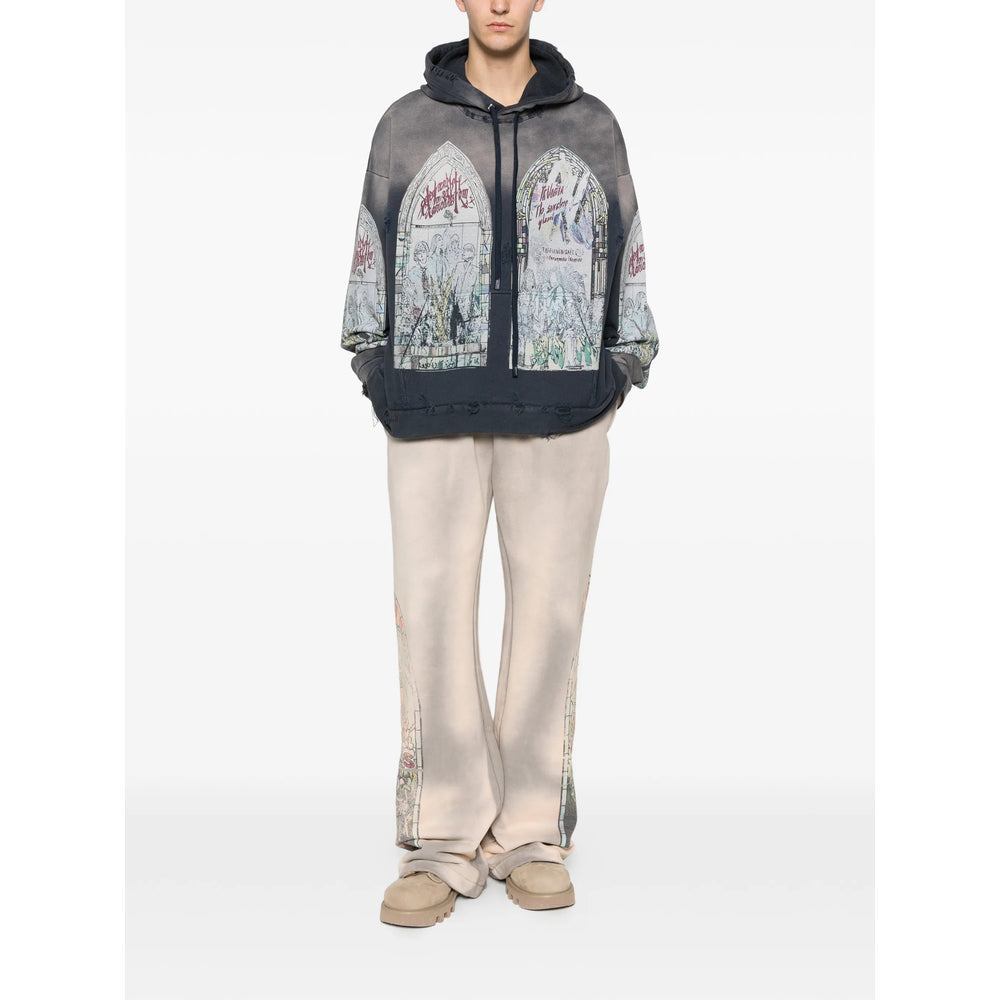 Pant Who Decides War