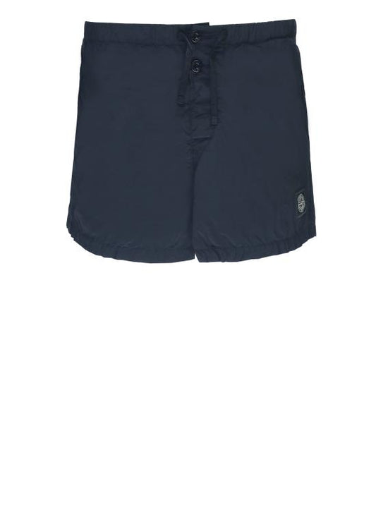 Short pants