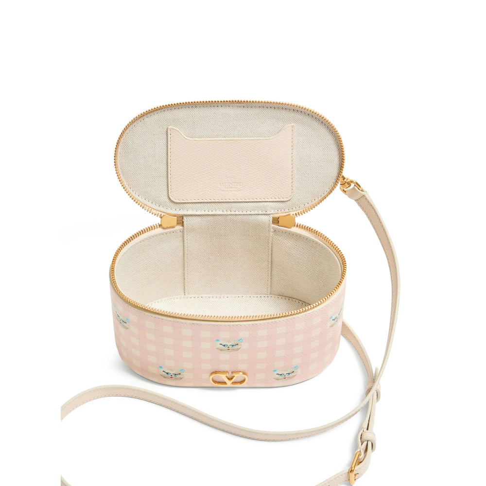 small leather goods-4-3262590