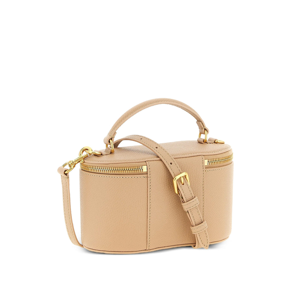 small leather goods-3-3262591