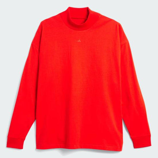 Long -sleeved t -shirt