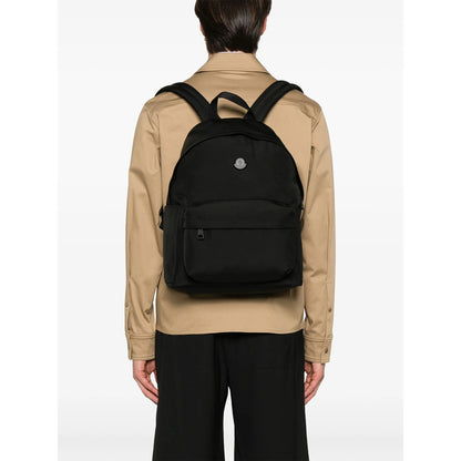 backpack-3-3053060