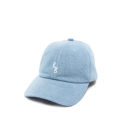 Cap Ruslan Baginskiy