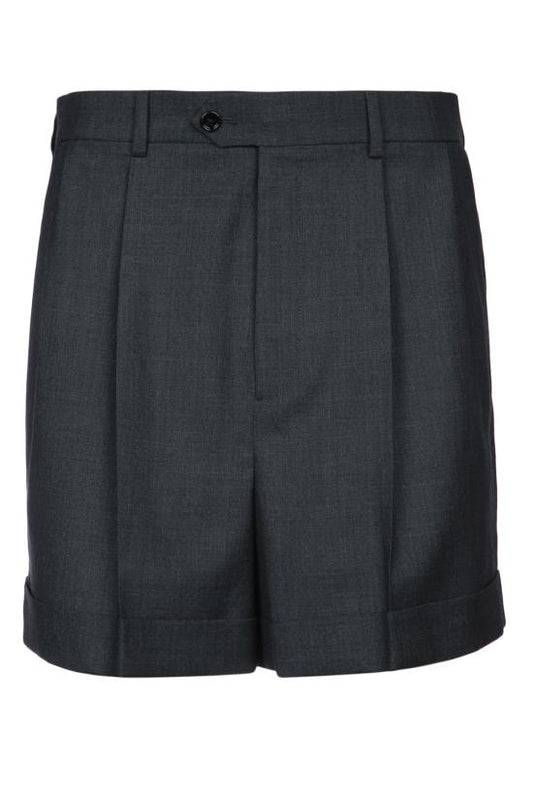 Short pants