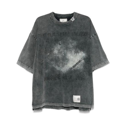 Short -sleeved t -shirt
