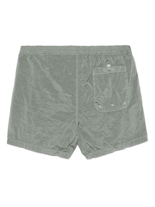 Short pants