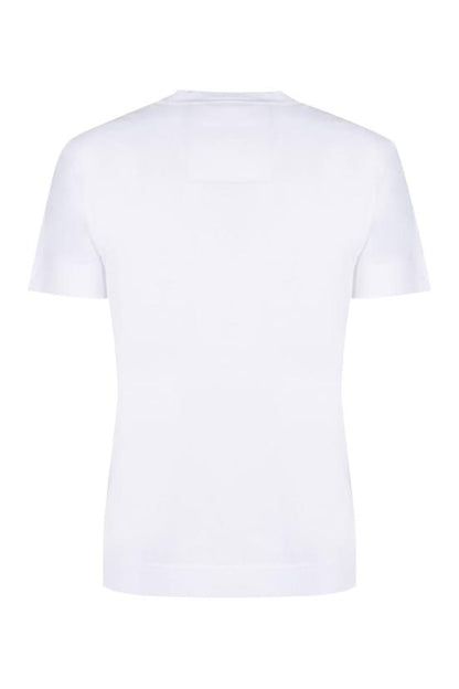 Short -sleeved t -shirt