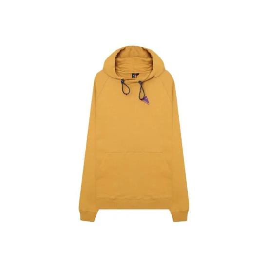 تي شيرت بأكمام طويلة