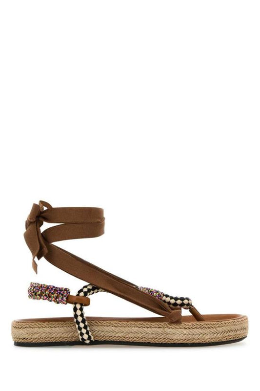 Sandal