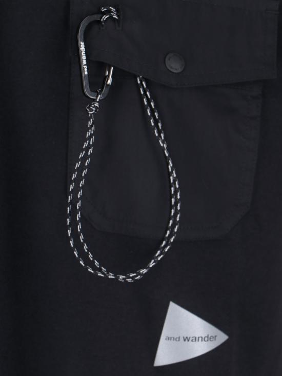 Short-sleeved t-shirt