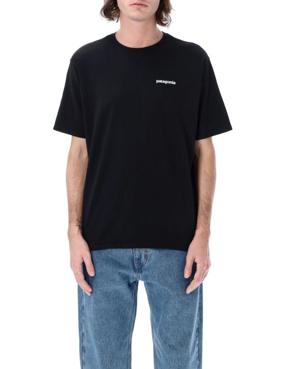 Short -sleeved t -shirt