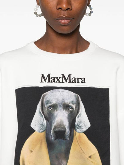 Long -sleeved t -shirt