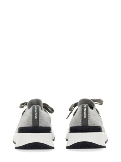 حذاء رياضي نيترو توب