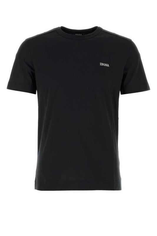 Short -sleeved t -shirt