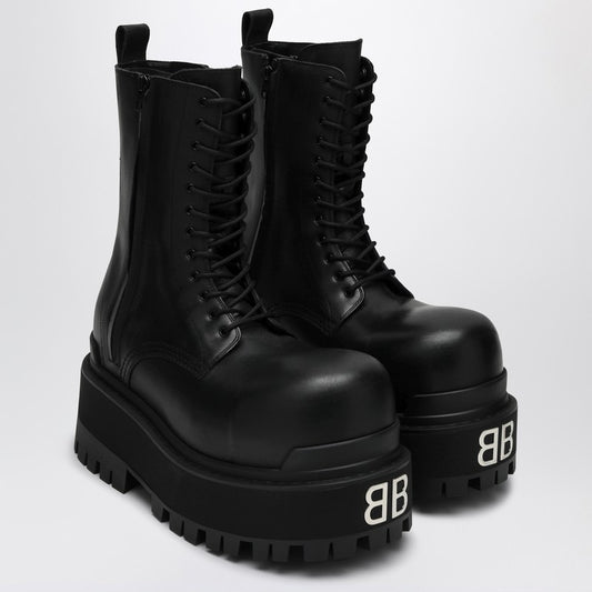 Giant Platform Boot In Black