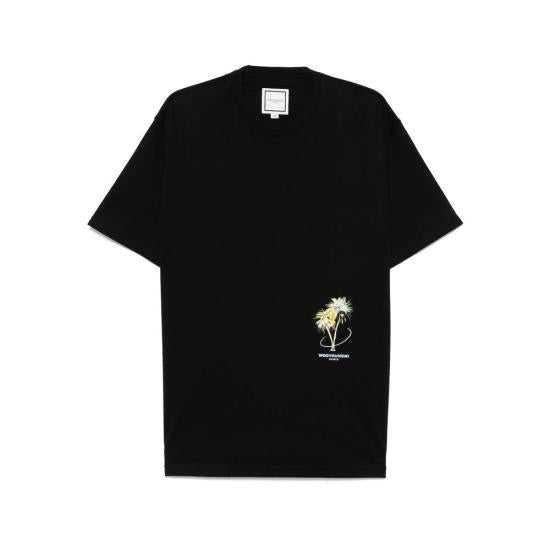 Short -sleeved t -shirt