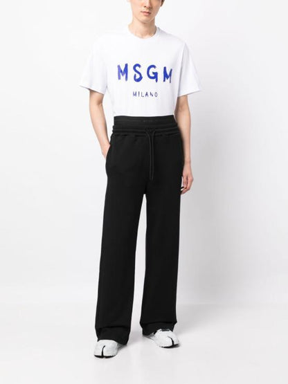 Short -sleeved t -shirt