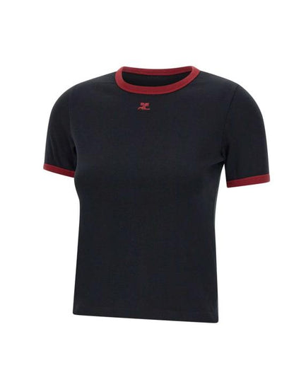Short -sleeved t -shirt
