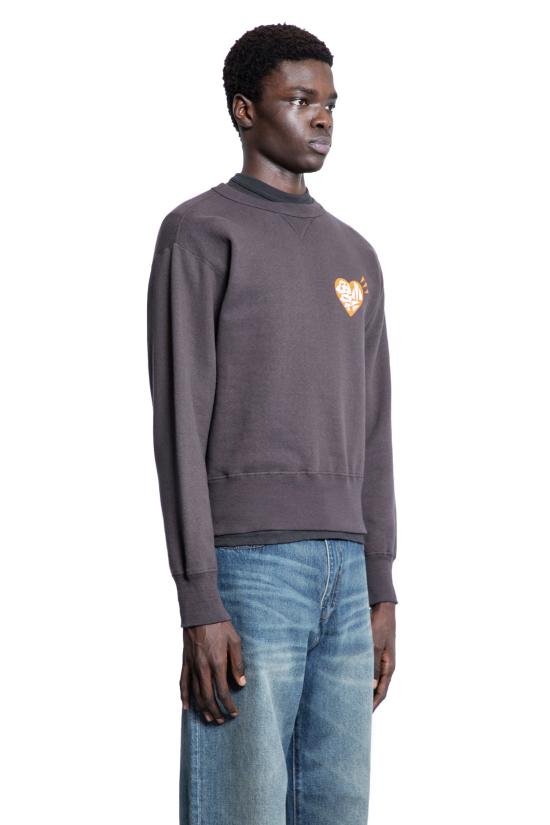 Long -sleeved t -shirt