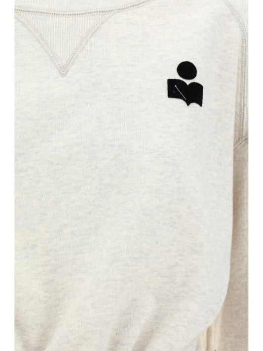 Long -sleeved shirt