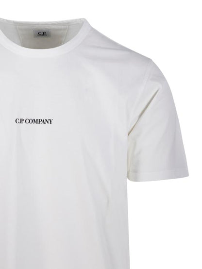 Short -sleeved t -shirt