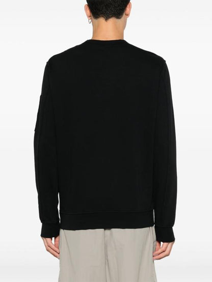 Long -sleeved t -shirt