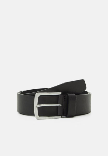 Leather belt