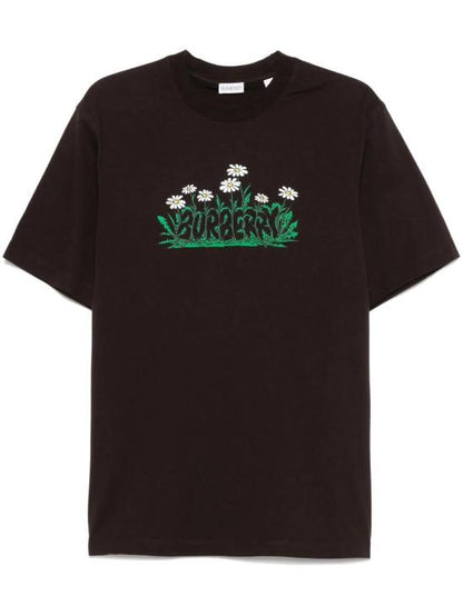 Short -sleeved t -shirt