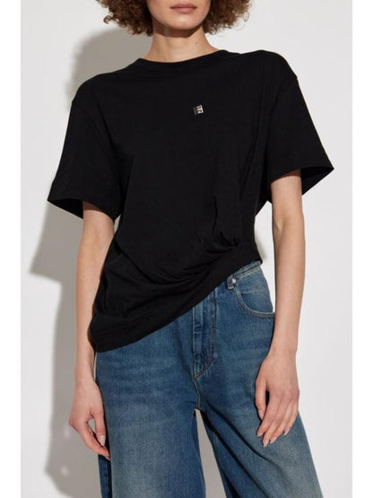 Short -sleeved t -shirt