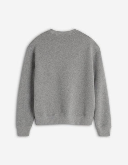 Long -sleeved t -shirt