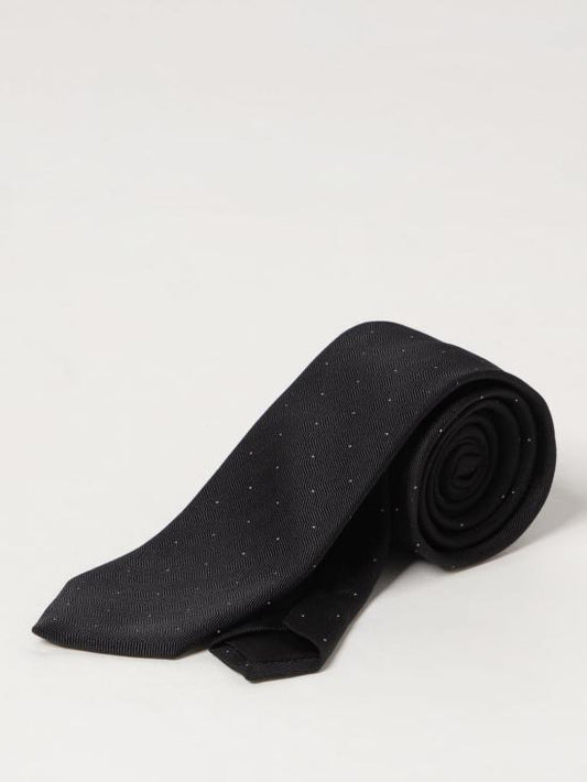 Tie