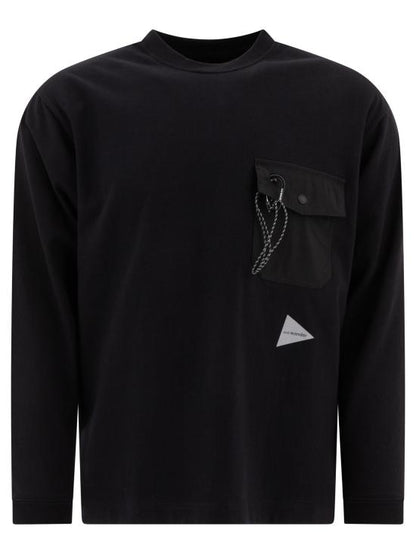 Long-sleeved shirt